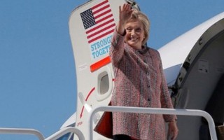 Sức khỏe bà Hillary và lá bài quan trọng tranh cử tổng thống