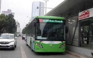 Xe máy lấn làn xe buýt nhanh Hà Nội sẽ bị phạt tới 400.000 đồng