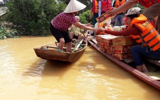 Hỗ trợ 165 tỉ đồng cho 8 tỉnh bị thiệt hại mưa lũ