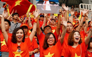 Cập nhật những địa chỉ xem bóng đá miễn phí để fan nữ 'cháy hết mình' cùng đội tuyển Việt Nam 