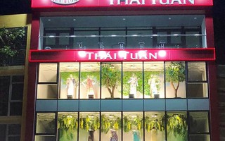 Thái Tuấn khai trương cửa hàng vải thời trang thứ 2 tại Hà Nội