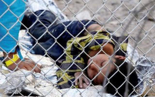 Tình trạng đáng thương của trẻ em di cư trong các trại tị nạn Mỹ
