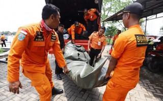 Hết hy vọng có người sống sót sau thảm họa rơi máy bay ở Indonesia