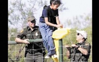 Mỹ: Khủng hoảng biên giới do trẻ em nhập cư