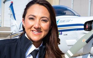 Nữ phi công Afghanistan đầu tiên bay vòng quanh thế giới