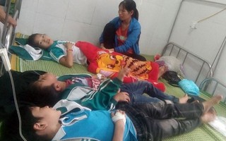 29 học sinh đau bụng, nôn sau khi uống sữa: Không phải ngộ độc thực phẩm