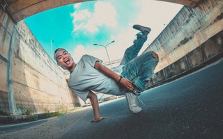 Chàng trai Việt dạy hip hop cho trẻ nghèo khắp Đông Nam Á