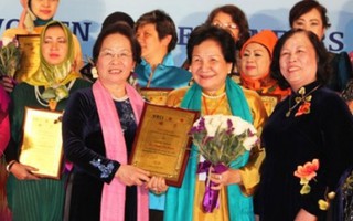 7 nữ doanh nhân Việt được trao Bảng vinh danh