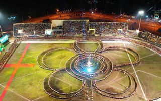 Hơn 5.000 người tham gia màn đại Xòe tại Yên Bái