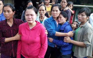 Hòa Bình: Nỗ lực tìm kiếm 18 người bị vùi lấp do sạt lở đất