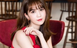 Lần đầu tiên Ngọc Trinh được fan khen thông minh