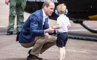 Học lỏm bí quyết dạy con của hoàng tử William 