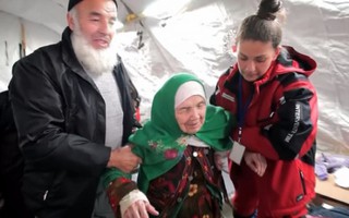Cụ bà tị nạn 106 tuổi có nguy cơ bị trục xuất