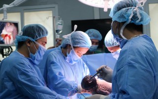 2 bệnh viện mổ sinh cứu mẹ con thai phụ hẹp khít khí quản nguy kịch