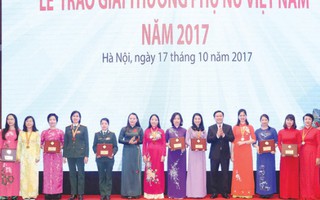 Tôn vinh những phụ nữ sáng tạo, đóng góp tích cực cho xã hội 