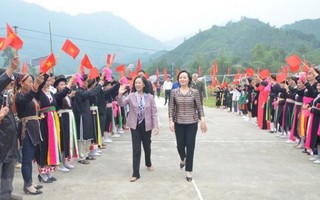 Trưởng ban Dân vận TƯ dự Ngày hội Đại đoàn kết toàn dân tộc ở Yên Bái