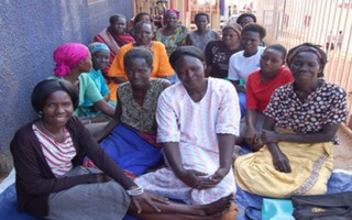 Chốn bình yên với những phụ nữ bất hạnh ở Uganda
