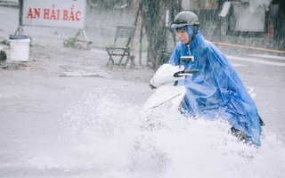 Đà Nẵng: Ngày 10/12 học sinh, sinh viên được nghỉ học do mưa ngập nặng
