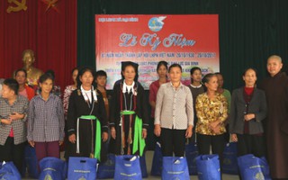 Kỷ niệm Ngày Phụ nữ Việt Nam bằng hoạt động thiện nguyện và học thiền
