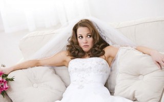 Điều nên tránh sau khi quyết định kết hôn