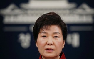 Nữ tổng thống Park Geun Hye đối mặt với thẩm vấn