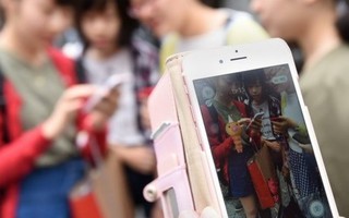 Nhật Bản cảnh báo tình trạng có đến 930.000 học sinh nghiện Internet