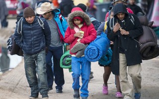 Tòa án Mỹ đình chỉ sắc lệnh hạn chế người nhập cư xin tị nạn
