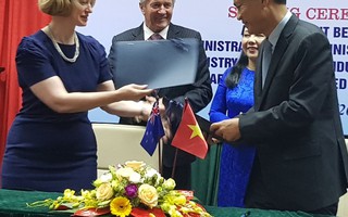 Việt Nam ký thỏa thuận hợp tác về an toàn thực phẩm với New Zealand