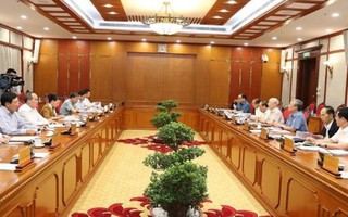 Bộ Chính trị họp về các đề án chuẩn bị trình Hội nghị Trung ương 8