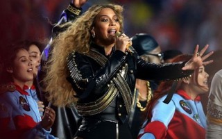 Beyoncé đấu tranh vì bình đẳng giới