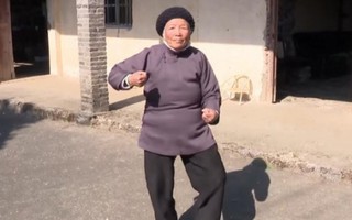 Cụ bà 94 tuổi giỏi võ kungfu