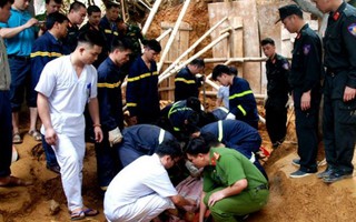 Vụ sạt lở taluy ở Lào Cai khiến 3 người tử vong: Làm kè chống sạt lở thì bị tai nạn