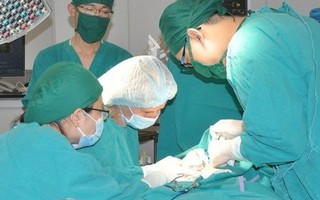 Lần đầu tiên Việt Nam phẫu thuật thành công bệnh hiếm gặp phù bạch mạch 