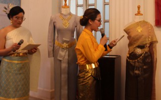 Bảo tàng PN Nam bộ tiếp nhận trang phục truyền thống phụ nữ Thái Lan
