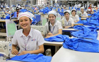 Chính sách ưu việt cho lao động nữ trong các doanh nghiệp dệt may Việt Nam