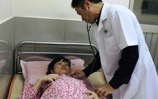 Bác sĩ sản lật tẩy chiêu ‘mang thai giả’