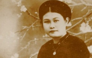 Phụ nữ tuổi Dậu nổi tiếng: Người đưa ca trù Việt Nam ra thế giới 