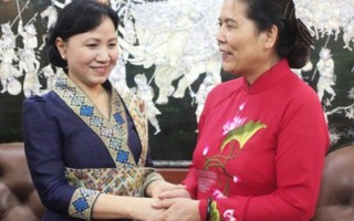 Tăng cường tình đoàn kết đặc biệt giữa Hội LHPN hai nước Việt-Lào