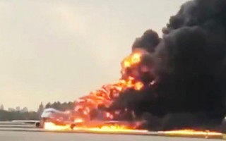 Máy bay Nga bốc cháy, 41 hành khách thiệt mạng