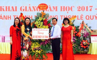 Chủ tịch Hội LHPNVN Nguyễn Thị Thu Hà dự khai giảng tại Bắc Giang