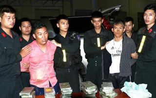Vây bắt 2 đối tượng vận chuyển 30 bánh heroin, 6.000 viên ma túy tổng hợp tại Hà Tĩnh
