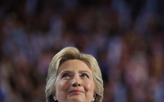 Hillary hứa đấu tranh cho 161 triệu phụ nữ và bé gái Mỹ 