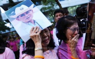 Nhà Vua Thái Lan Bhumipol Abdulyadej qua đời ở tuổi 88