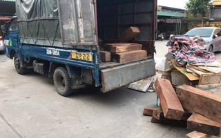 Bắt quả tang nữ tài xế chở gần 1 tấn gỗ hương lậu