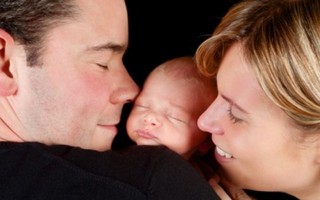 70% nam giới không tinh trùng vẫn có thể có con