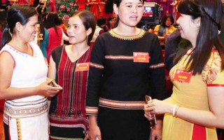 Đại hội phụ nữ XII: Rực rỡ sắc màu các dân tộc