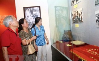 Khai mạc trưng bày về 'Hồ Chí Minh - Chân dung một con người'