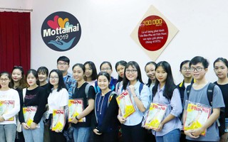 TPHCM: Các bạn trẻ hào hứng 'tranh suất' trở thành tình nguyện viên Mottainai 2019