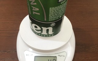 Khách hàng ‘tố’ lon bia Heineken ‘bị lỗi’