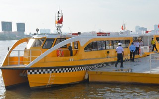 Tuyến buýt đường sông đầu tiên ở Sài Gòn chính thức hoạt động